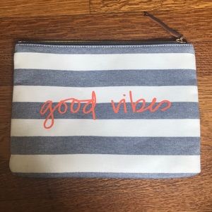 Stella and dot pouch